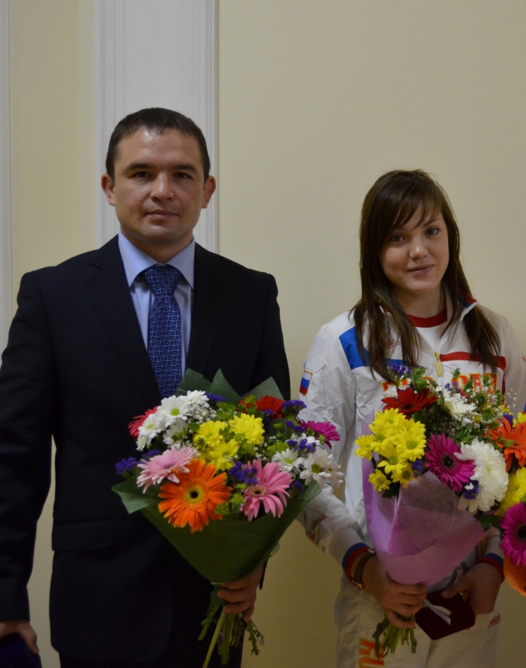 Эдера Лаврентьева стала победительницей первенства России по самбо среди юниорок.